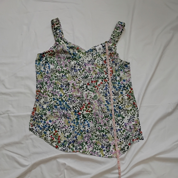 Cabi Wome's Floral Sleeveless Top - Picture 7 of 8